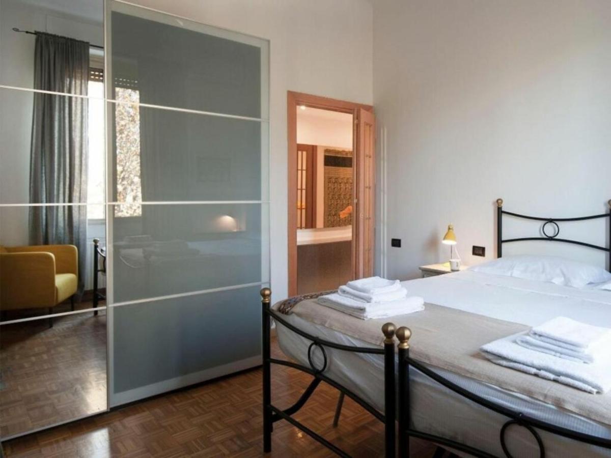 Apartment Fulvio Testi *